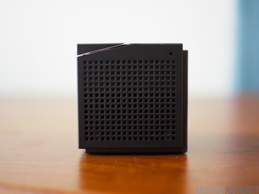 best-projectors-2015-UO-Smartbeam-5